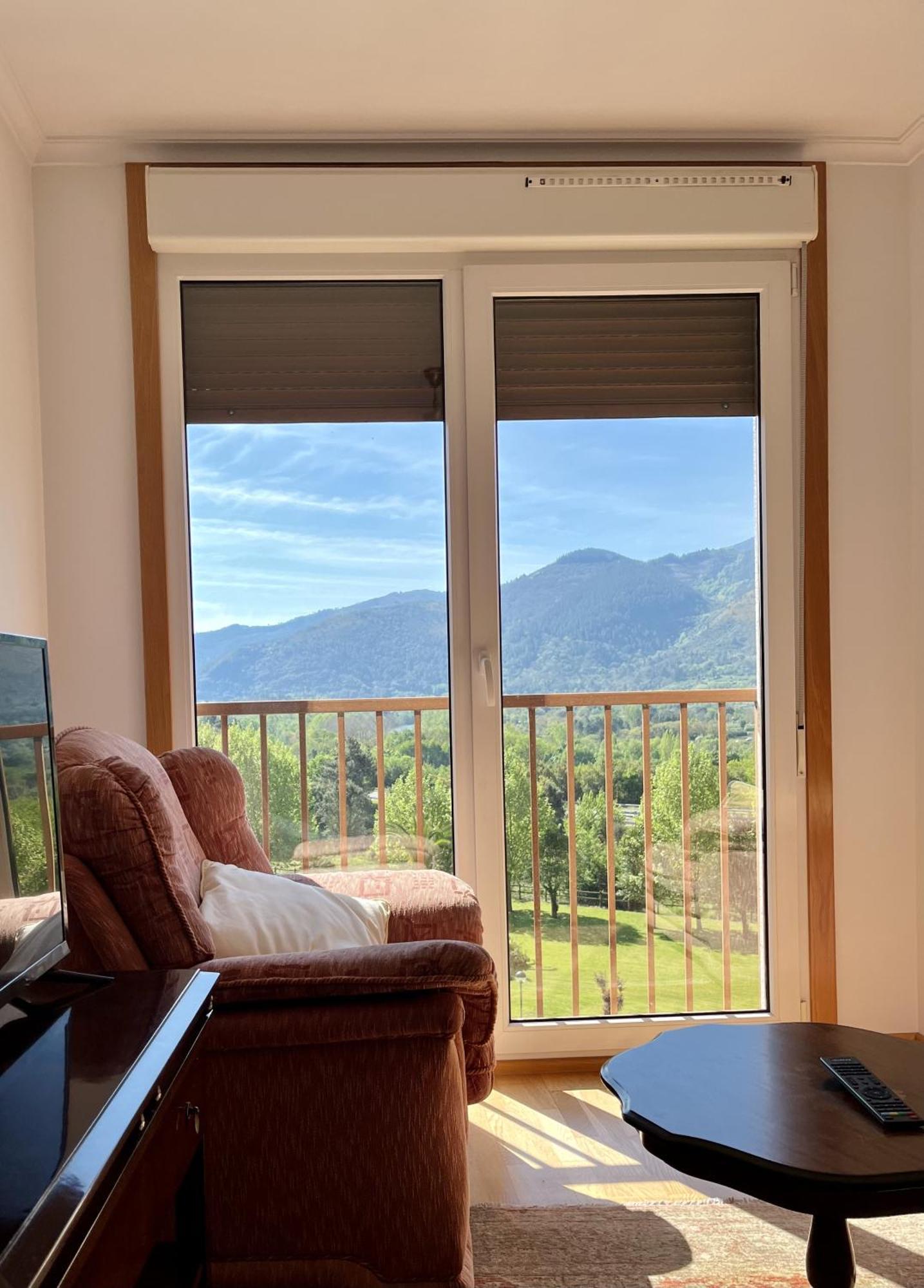 Preciosas Vistas En El Corazon De La Riveira Sacra Apartment Quiroga Bagian luar foto